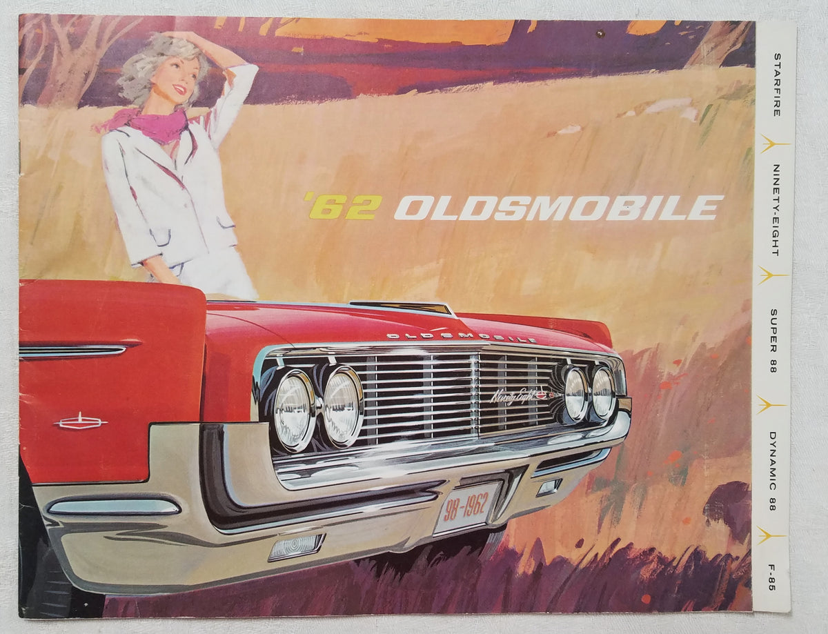 VINTAGE 1962 OLDSMOBILE DEALER BROCHURE CATALOG-STARFIRE-OLDS
